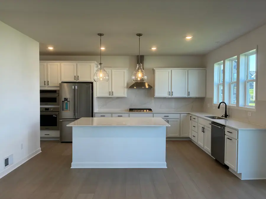 8852 Binder Way, Woodbury, MN 55129 - #2