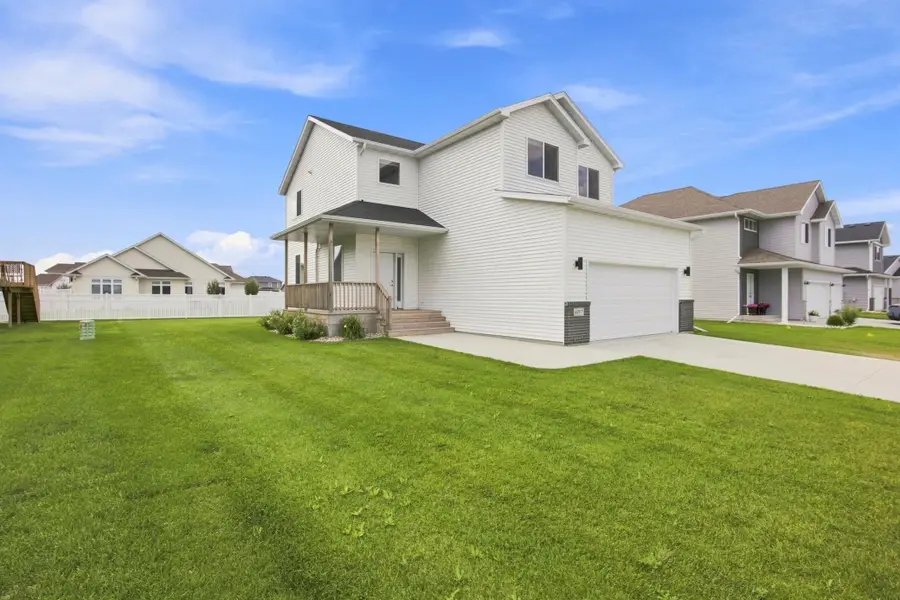 6797 28th Street S, Fargo, ND 58104 - #2