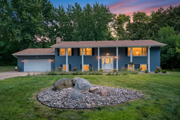 26250 Ipava Avenue, Lakeville, MN 55044