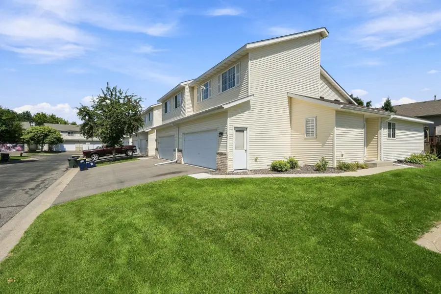 41 Willow Way, Farmington, MN 55024 - #3