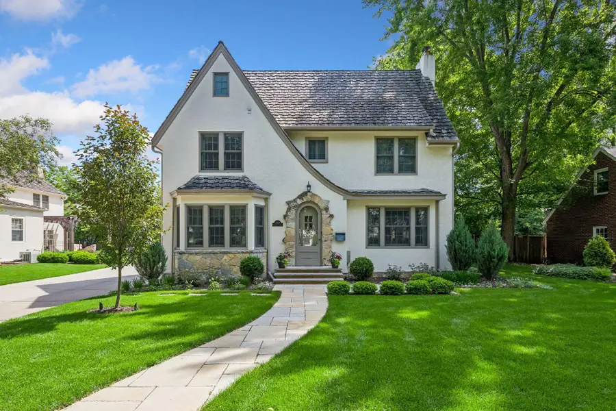 4517 Wooddale Avenue, Edina, MN 55424 - #2