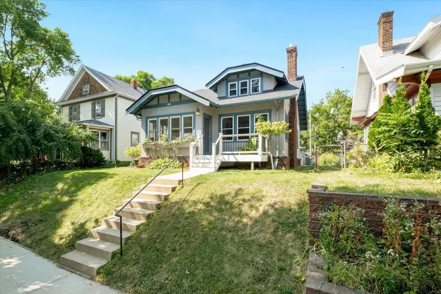 2606 Hayes Street Ne, Minneapolis, MN 55418 - #2