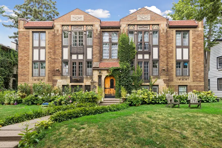 3948 1st Avenue S #201, Minneapolis, MN 55409 - #2