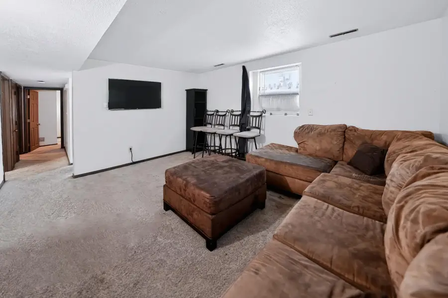 318 Baker Street E, Saint Paul, MN 55107 - #2