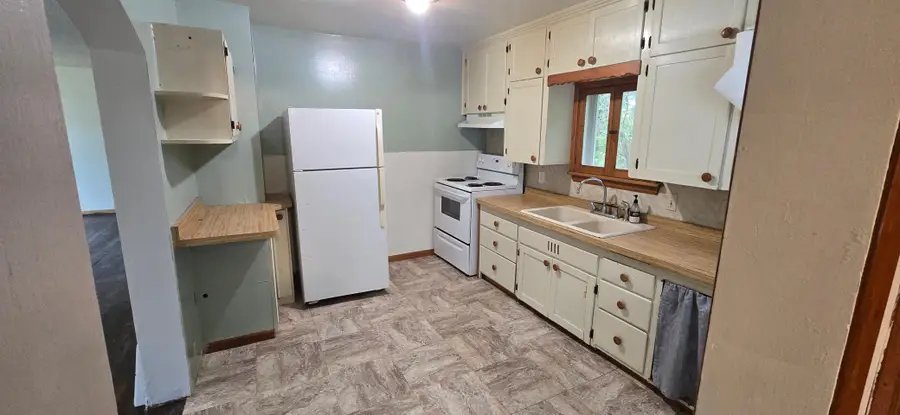 119 Red Lake Avenue Sw, Bagley, MN 56621 - #3