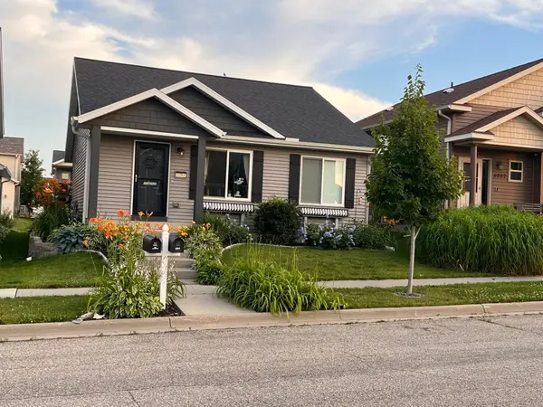 6084 Sandstone Street Nw, Rochester, MN 55901