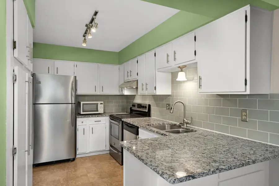 10397 Juniper Lane, Eden Prairie, MN 55347 - #3