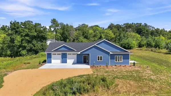 32 256th St Street, Osceola, WI 54020