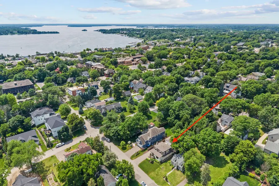 219 Chicago Avenue N, Wayzata, MN 55391 - #2