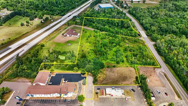 101 Morris Avenue, Hinckley, MN 55037