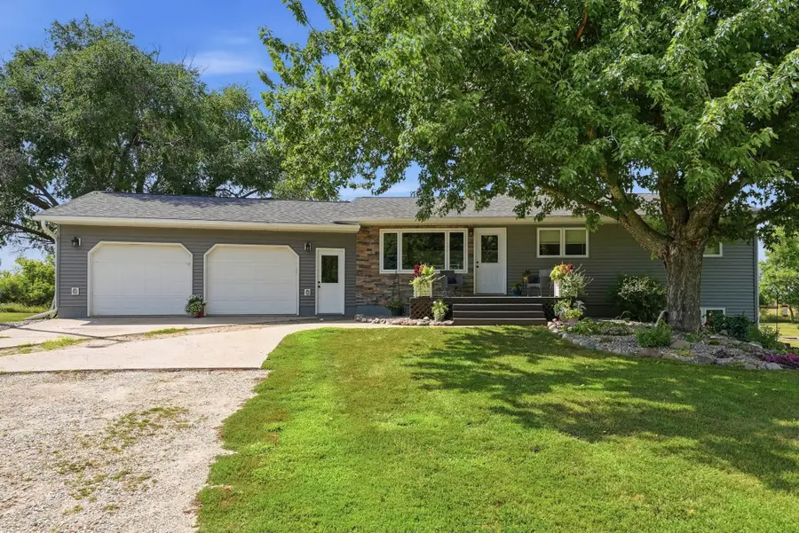 26280 115th Street Ne, Belgrade, MN 56312 - #2