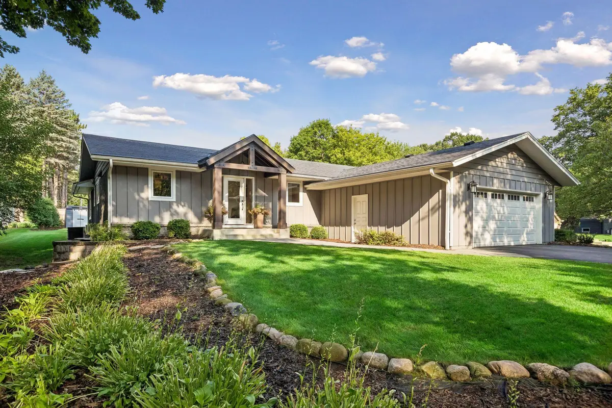 6940 Moccasin Valley Road, Edina, MN 55439 - #1
