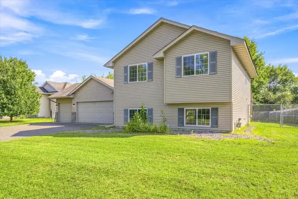 7447 386th Street, North Branch, MN 55056