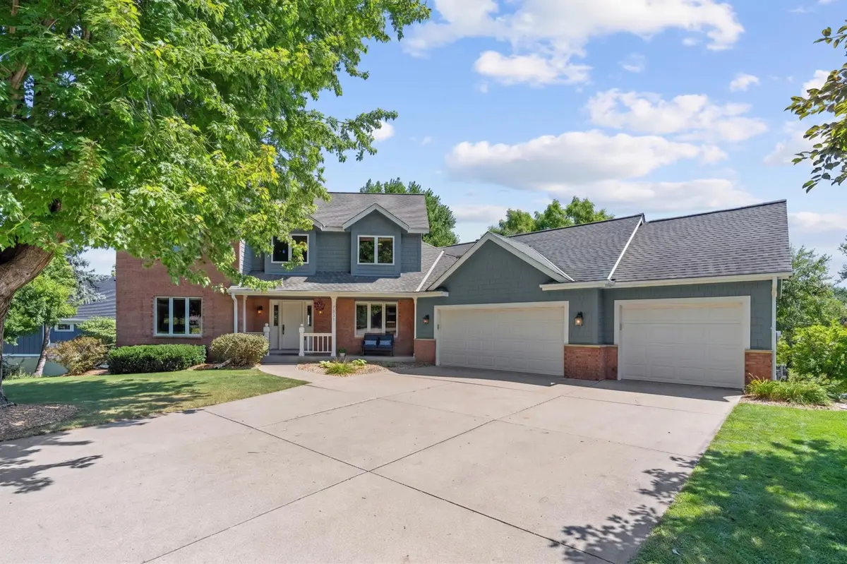7531 Erie Avenue, Chanhassen, MN 55317 - #1