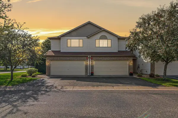 211 Stallion Lane, Lino Lakes, MN 55014