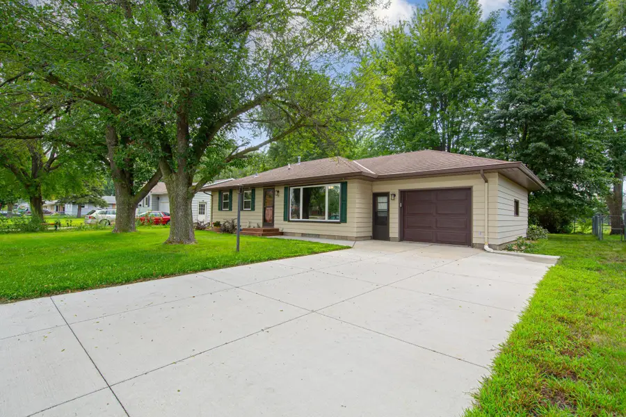 2541 E Main Street, Mankato, MN 56001 - #3