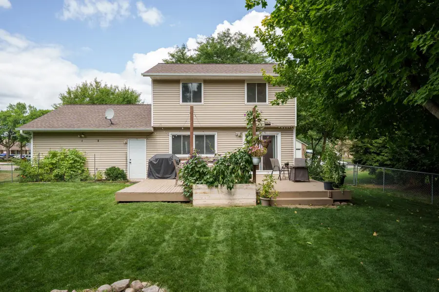 9067 75th Street S, Cottage Grove, MN 55016 - #3