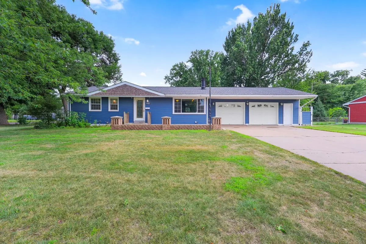 7700 65th Avenue N, Brooklyn Park, MN 55428 - #1