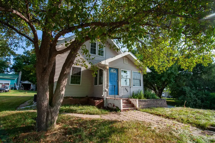 209 Cleveland Avenue E, Underwood, MN 56586 - #2