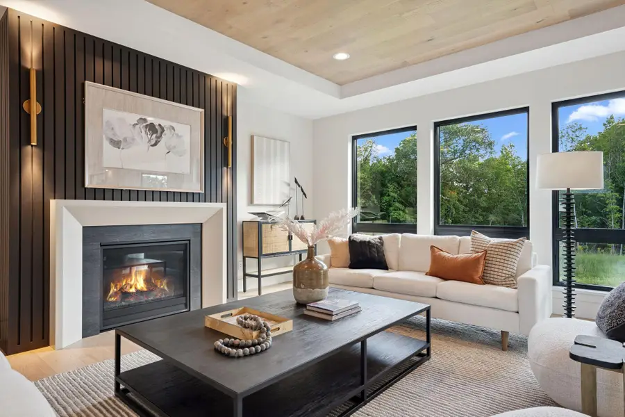 705 Ensconced Way, Chaska, MN 55318 - #2