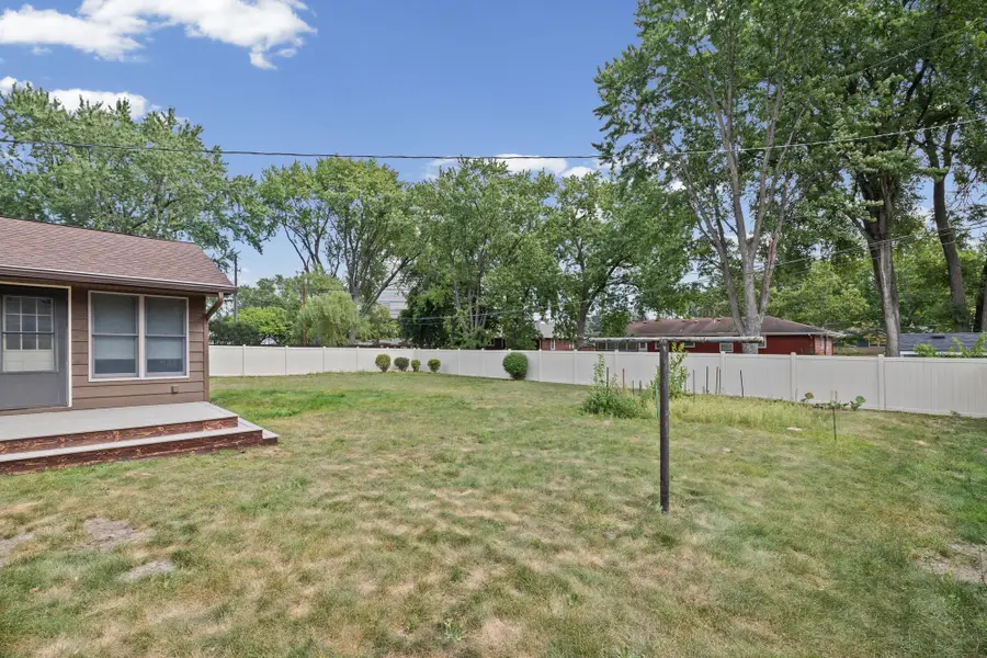 8209 Knox Avenue S, Bloomington, MN 55431 - #2