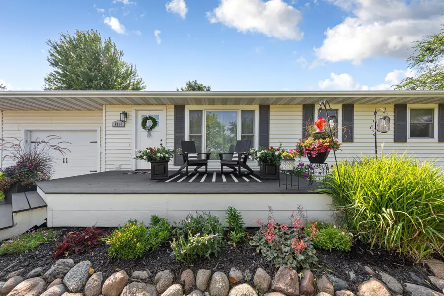 1314 N 5th Street, Saint Peter, MN 56082 - #3