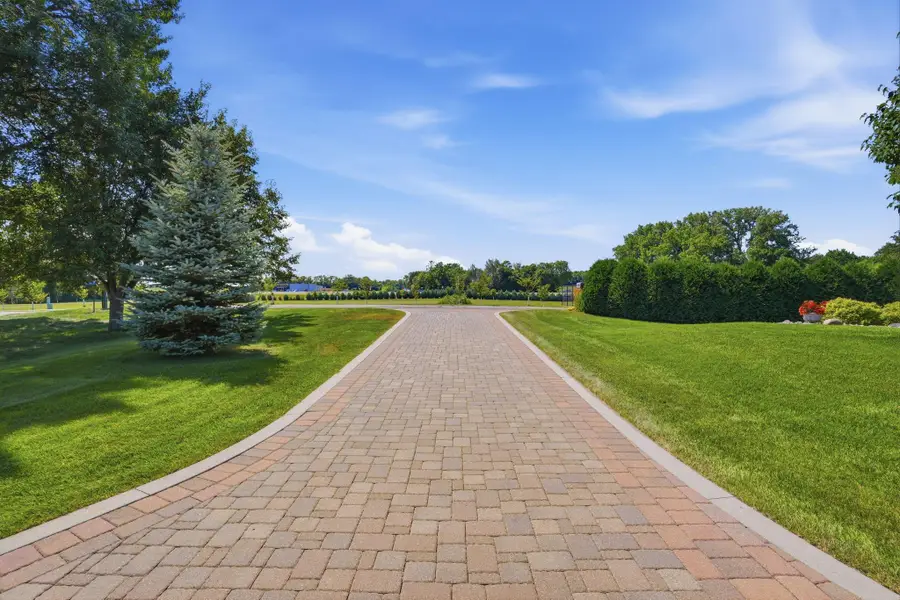 5987 24th Street Ne, Willmar, MN 56201 - #3
