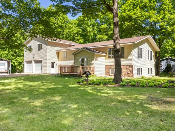 13922 68th Street Nw, Annandale, MN 55302
