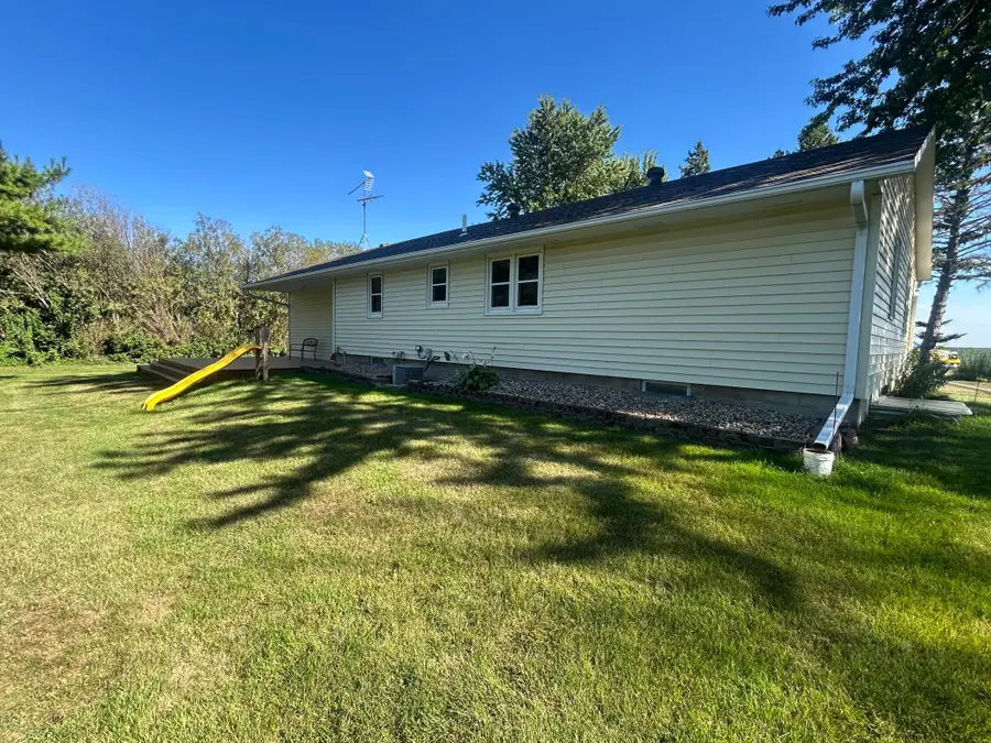2425 East Avenue, Worthington, MN 56187 - #3