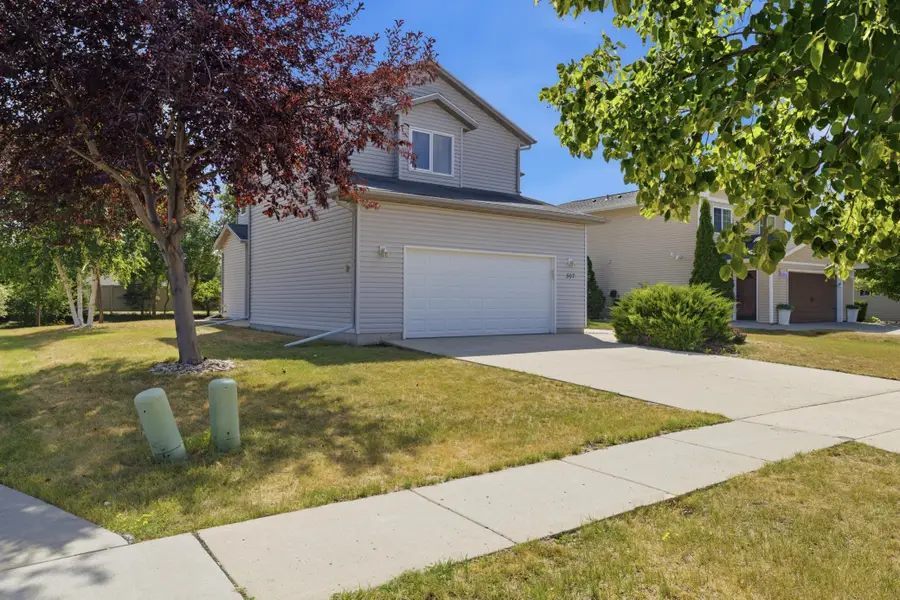 507 19th Avenue W, West Fargo, ND 58078 - #3