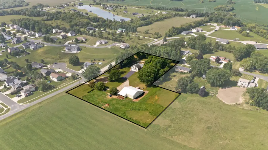 700 8th Street Sw, Pine Island, MN 55963 - #2