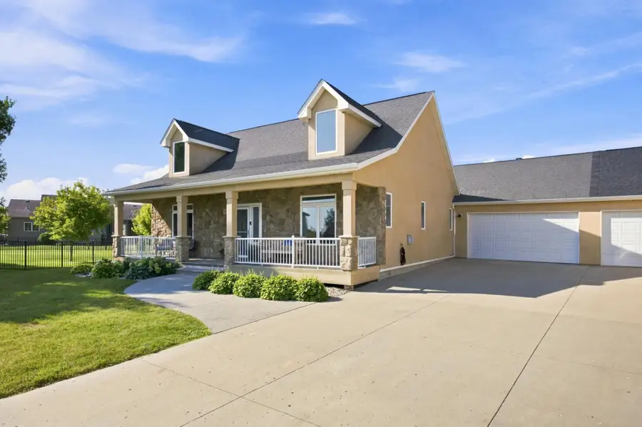 823 Birdie, Mapleton, ND 58059 - #2