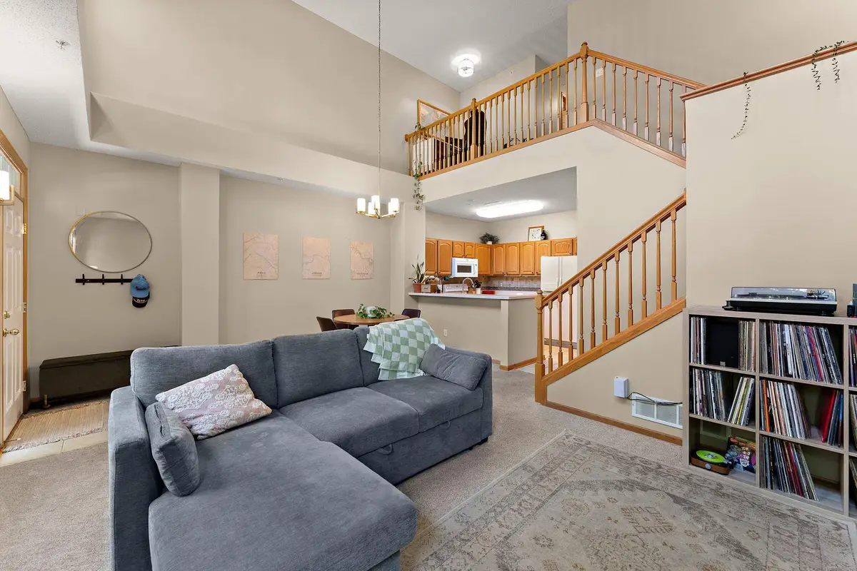 1610 Woodlynn Avenue #3, Maplewood, MN 55109 - #1