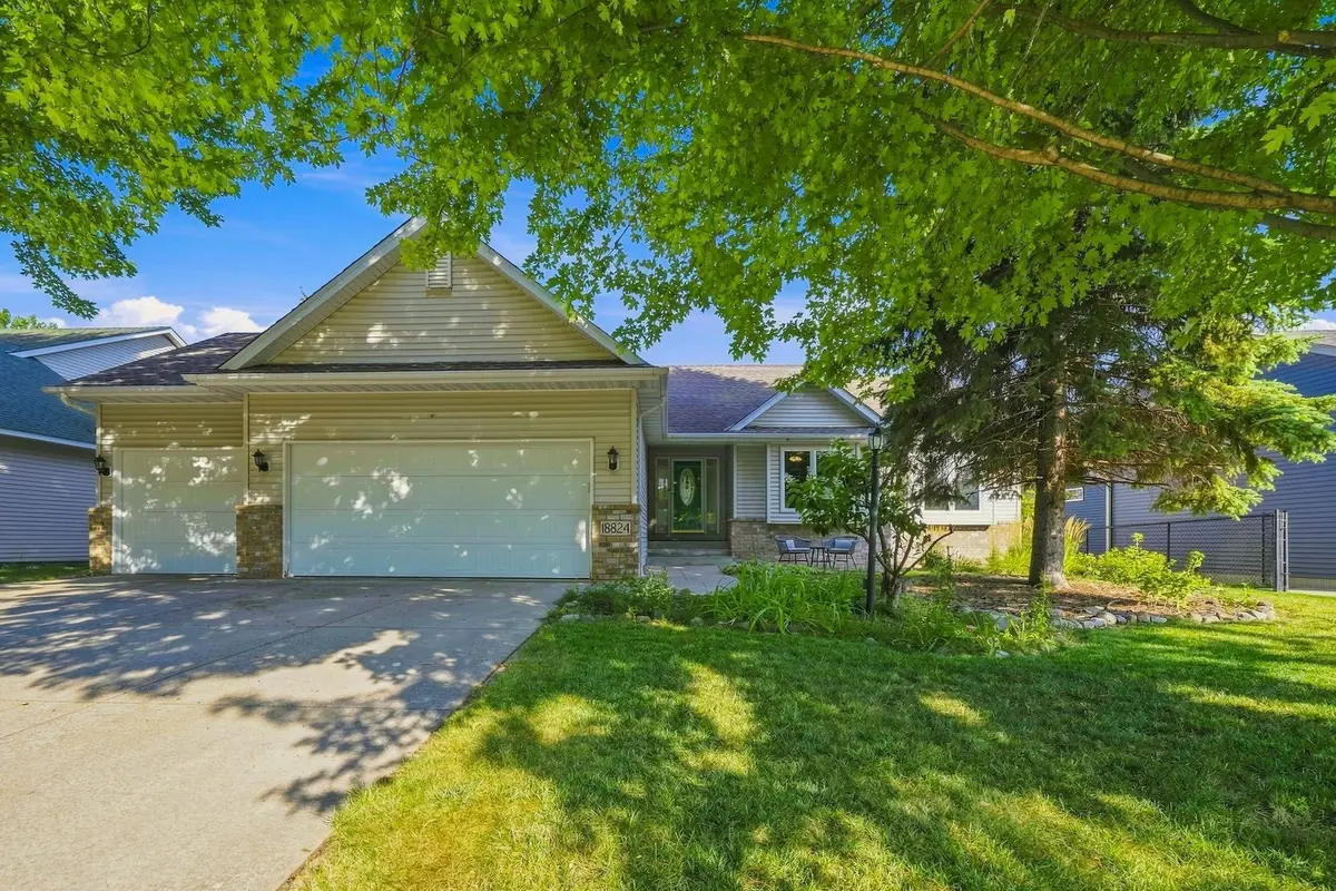 18824 Excalibur Trail, Farmington, MN 55024 - #1