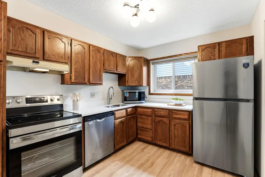340 Ford Road #7, Saint Louis Park, MN 55426 - #3