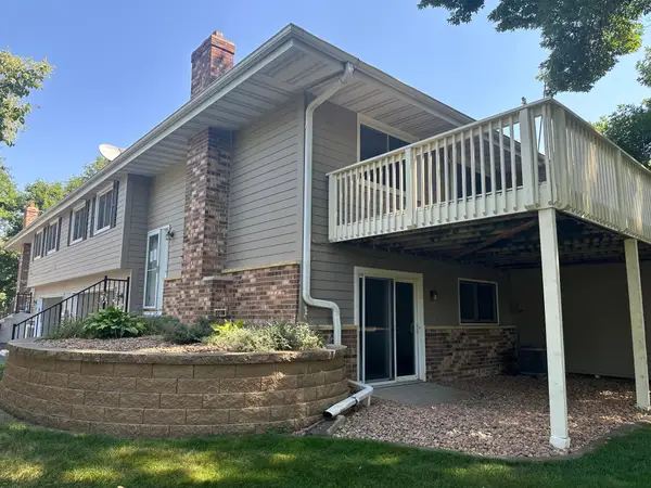 11232 Vessey Circle, Bloomington, MN 55437