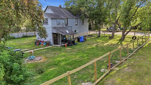 219 3rd Avenue, Bovey, MN 55709