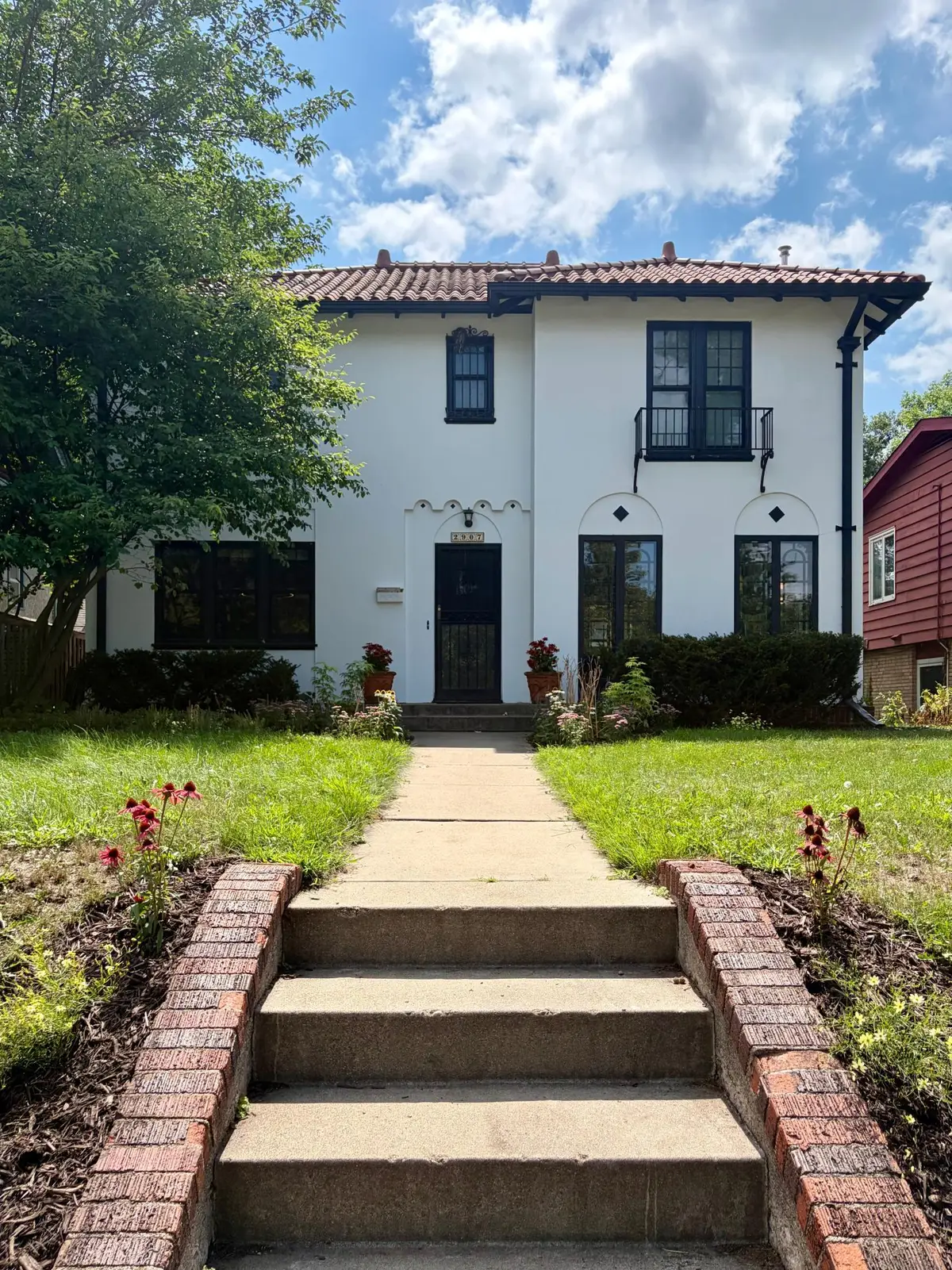 2907 E Minnehaha Parkway, Minneapolis, MN 55417 - #1