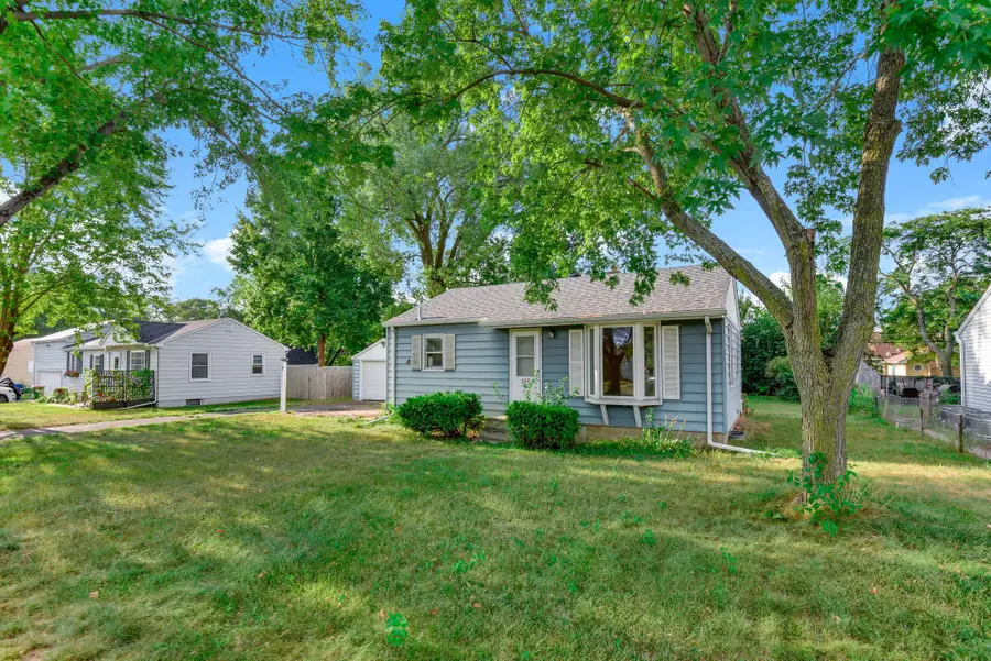 548 82nd Avenue Ne, Spring Lake Park, MN 55432 - #3