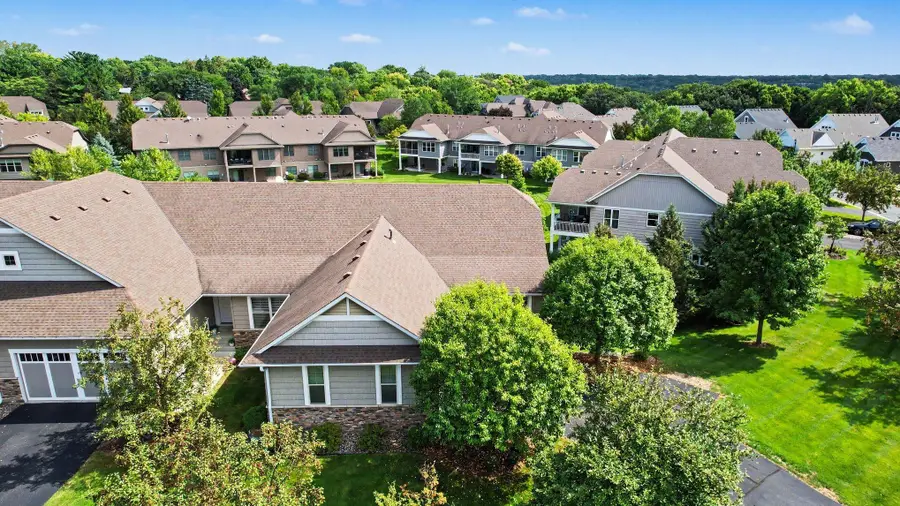 10776 Lyndale Bluffs Trail, Bloomington, MN 55420 - #3