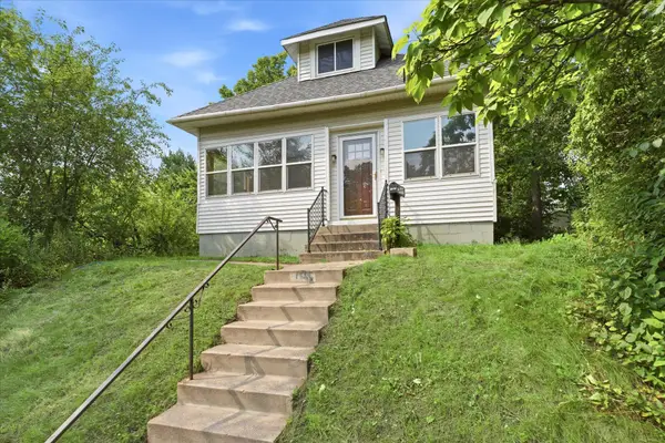 1565 7th Street E, Saint Paul, MN 55106