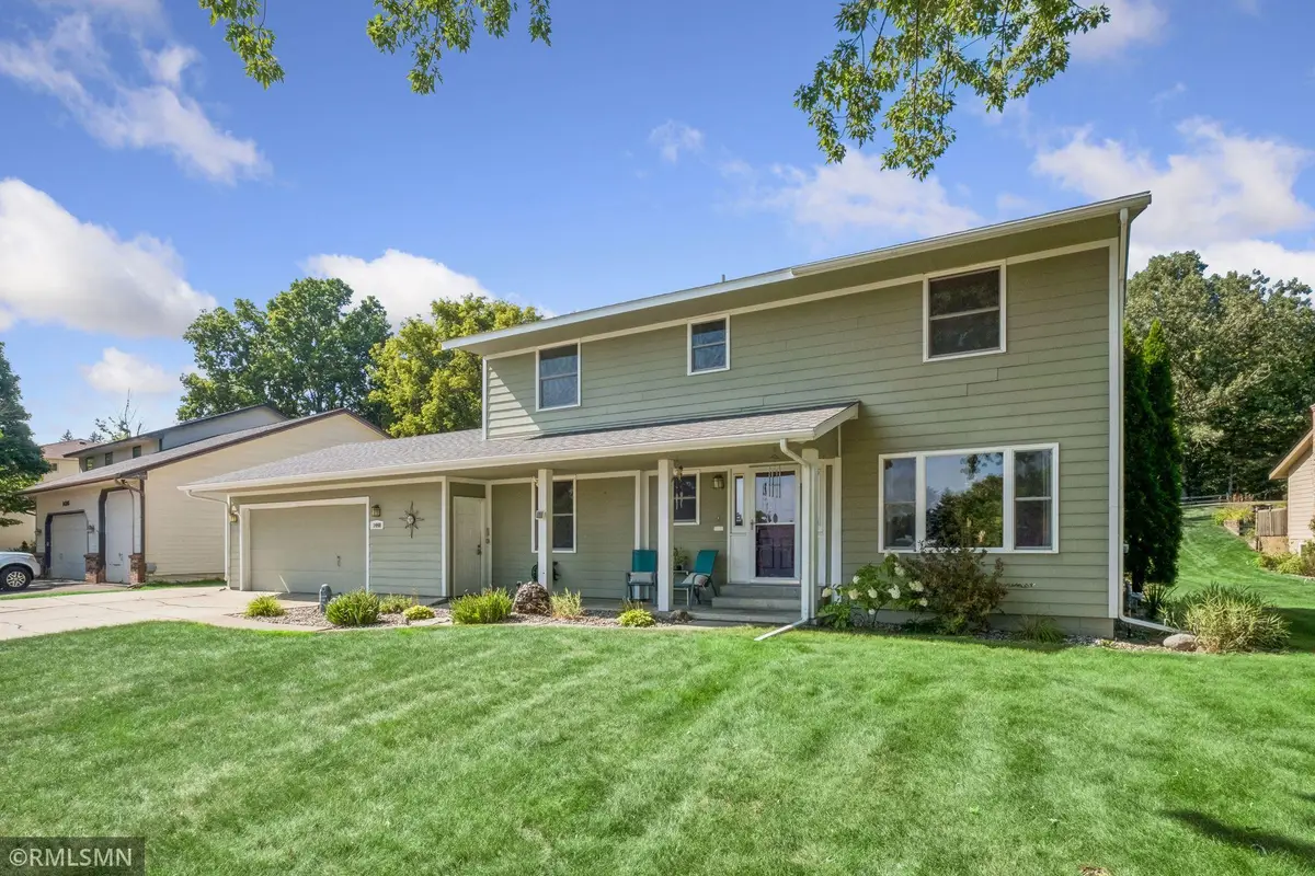 1440 Valley View Road, Chaska, MN 55318 - #1