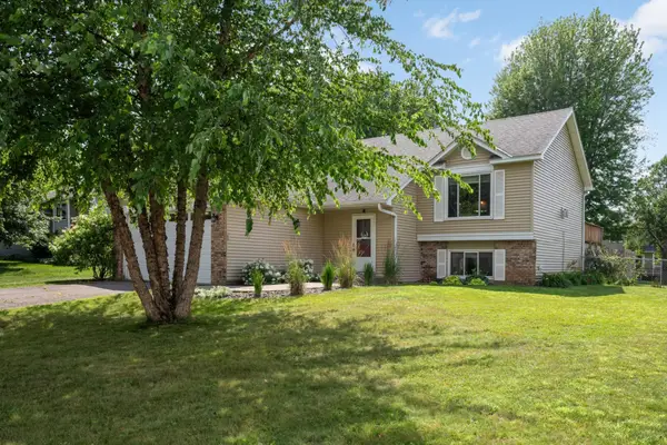 4089 Pennsylvania Avenue, Eagan, MN 55123