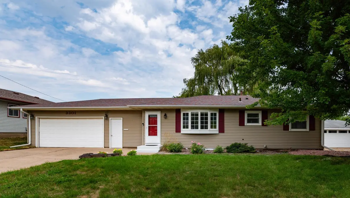 3301 68th Street E, Inver Grove Heights, MN 55076 - #1
