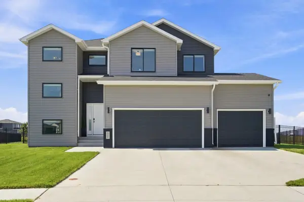 6759 28th Street S, Fargo, ND 58104