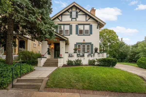 904 Osceola Avenue, Saint Paul, MN 55105