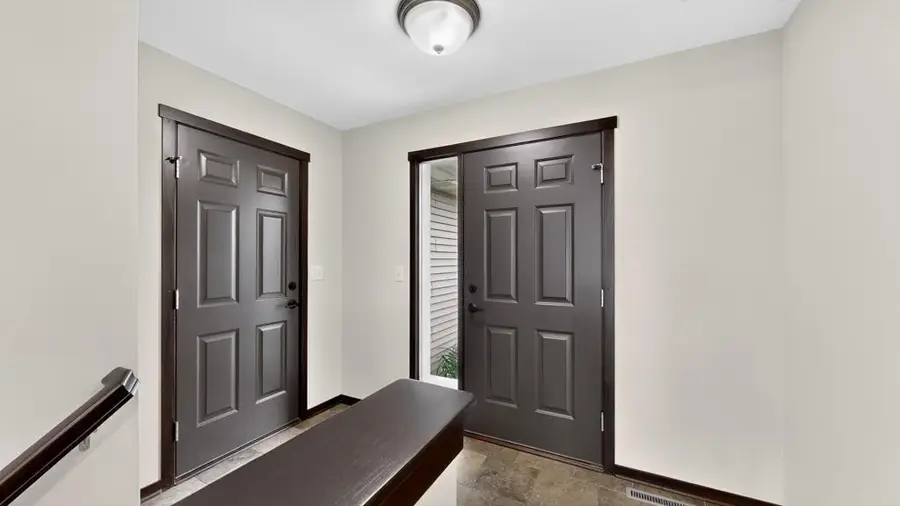 5662 King Arthur Road Nw, Rochester, MN 55901 - #3