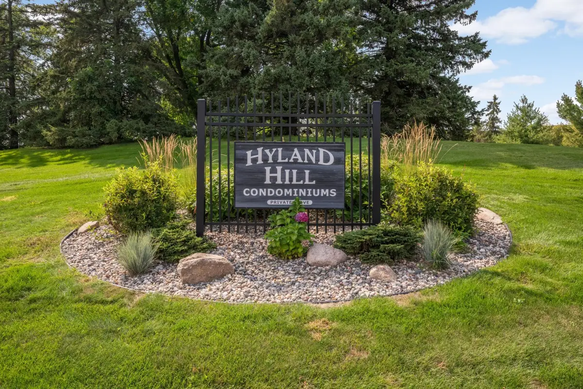 8400 Pennsylvania Road #320, Bloomington, MN 55438 - #1