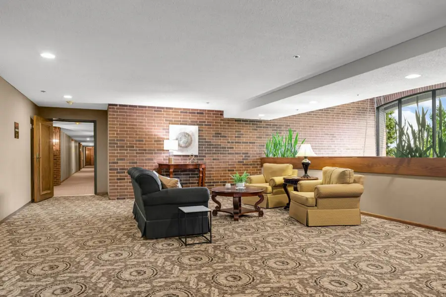 8400 Pennsylvania Road #320, Bloomington, MN 55438 - #2