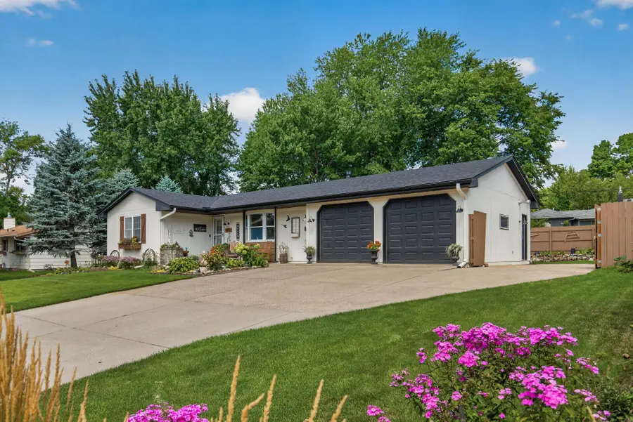 517 5 1/2 Street Nw, Elk River, MN 55330 - #2